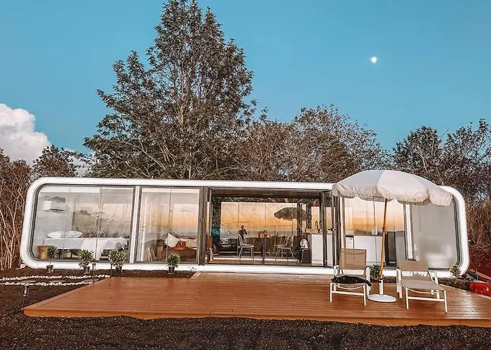 Modern Off Grid Tiny Home!