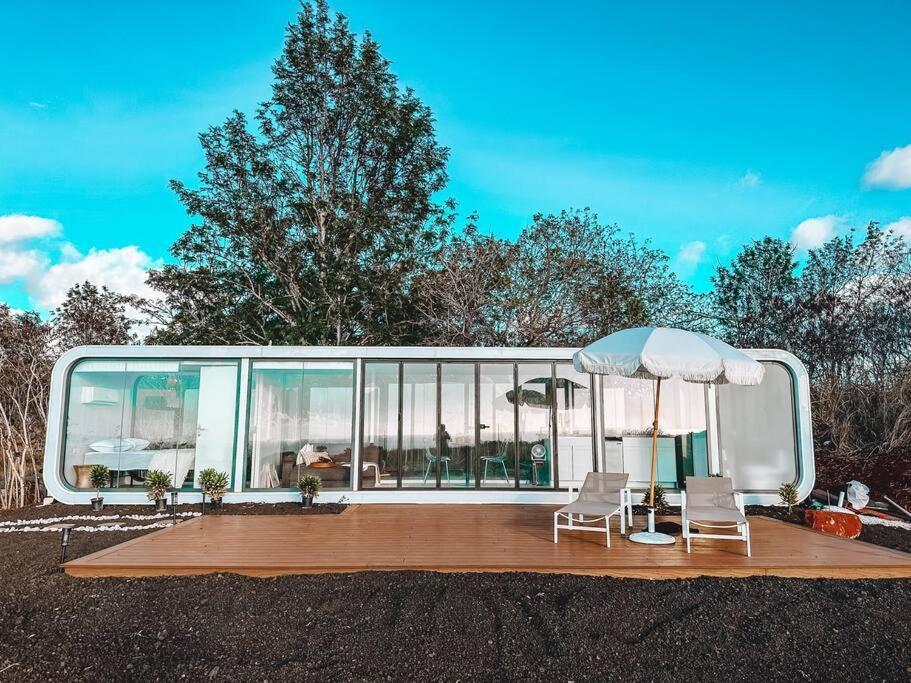 Modern Off Grid Tiny Home! Haleiwa